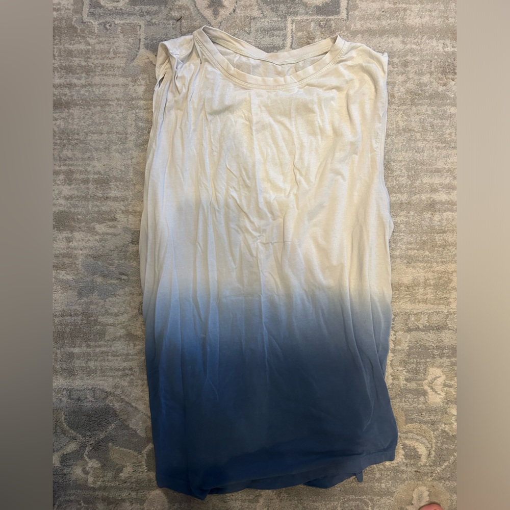Lululemon Athletica Ombré Blue Muscle Tank Sz 10